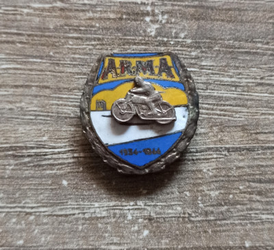 Insigna ARMA 1934-1944, un deceniu de activitate// motociclism, motocros foto