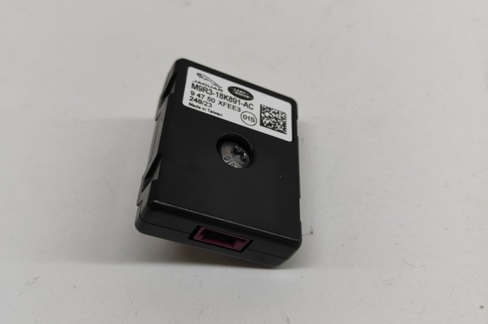 Amplificator de antena LAND ROVER RANGE ROVER SPORT L461 2024 OEM: M9R3-18K891-AC 29509853