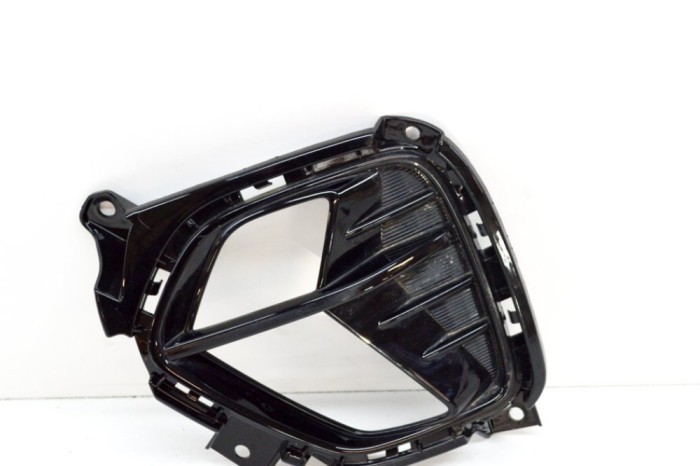 Bandou dreapta bara de protecție spate KIA NIRO 2020 OEM: 86664-G5500 12115574