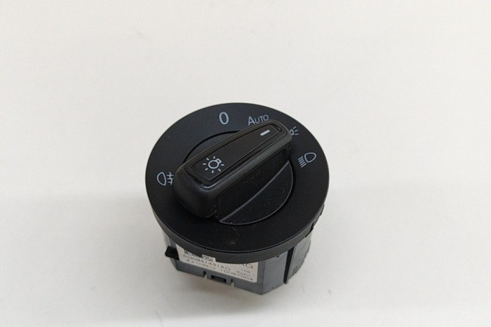 Modul de control comutator faruri VW T-ROC A11 2023 OEM: 5G0941431AQ 25451339