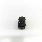 Comutator deschidere haion PORSCHE 911 Cabrio 996 2005 OEM: 99661310610,996.613.106.10 | 27980394