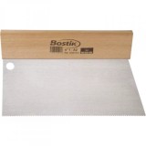 Spatulă Bostik pentru Aplicat Adezivi pe PVC - Precizie și Performanță de Top Dantură Nr. 1-A2