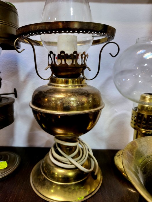 Lampă din alamă