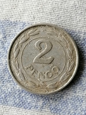MONEDA - 2 PENGO 1941 - UNGARIA foto