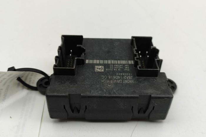 Modul de control ușă st&acirc;nga față LAND ROVER RANGE ROVER VELAR L560 2018 OEM: J8A2-14D618-CC | 32193676