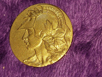 Medalie/distintie/veche,medalie straina Aurie in relief,diam.3,2 cm foto
