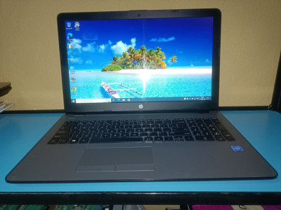 Laptop HP Pavilion 15 Intel N3060 | 4Gb RAM | 1TB hard foto