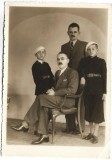 107PMD Băieți &icirc;n uniforme, cu centuri Straja Țării, perioada regalității