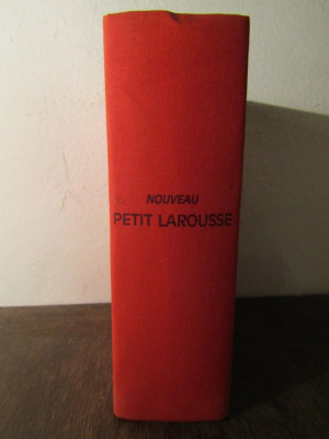 NOUVEAU PETIT LAROUSSE foto