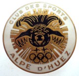 I.019 INSIGNA CERCURI OLIMPICE SKI SCHI SPORT CLUB DE SPORTS ALPE D&#039;HUEZ
