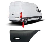 Bandou aripa spate Mercedes Sprinter, 02.2018-, partea dreapta, cu gauri semnalizari laterale; spate,