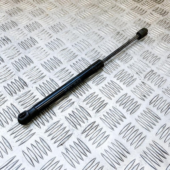 Amortizor capota dreapta față AUDI A6 4G2, C7, 4GC 2014 OEM: 4G8823359A | 10661176