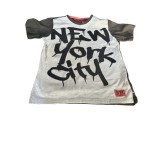 Tricou baiat , model New York City , varsta 9 ani