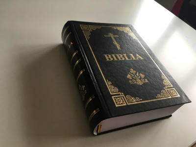 BIBLIA CHISINAU/ BISERICA ORTODOXA DIN MOLDOVA 2021- COPERTI NEGRE foto