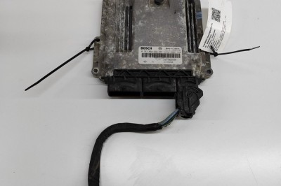 Unitate de control motor OPEL VIVARO Combi 2016 OEM: 237103984R,0281031363,1039S74484 | 28595193 foto