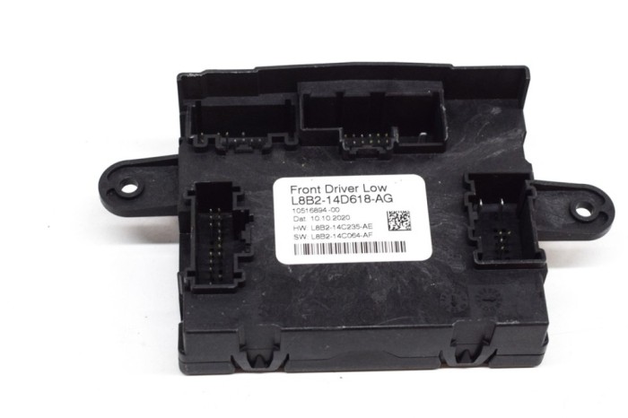 Modul de control ușă dreapta față JAGUAR I-PACE X590 2020 OEM: L8B2-14C064-AF,L8B2-14D618-AG,L8B2-14C235-AE 17724595