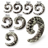 Plug pentru ureche &icirc;n formă de melc - expander &icirc;n alb şi maro cu model de şarpe - Lățime: 4 mm