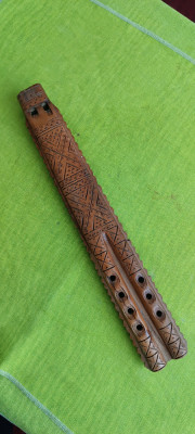 Deosebit fluier traditional, lucrat manual din lemn cu 2 tevi foto