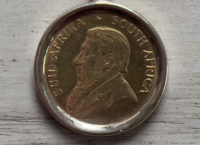 Moneda aur foto