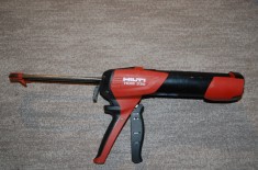 Pistol ancora chimica HILTI HDM 330 foto