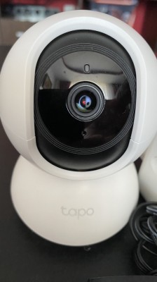 3xTapo C200 Cameră supravegere, 3xMicroSD 128GB, Monitor LG W2453TQ-PF 24&amp;quot; foto