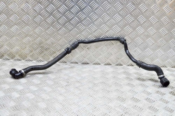 Furtun de lichid de răcire LAND ROVER DISCOVERY V L462 2021 OEM: LPLA-8D033-AC 15442712