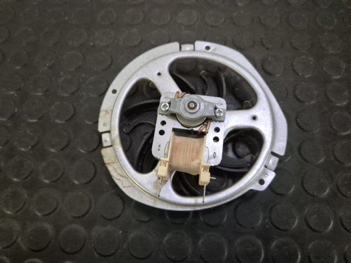 Ventilator cu elice pentru cuptor incorporabil Arctic Beko / C121