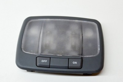 Iluminare interioară KIA CARENS II FJ 2005 13792256 foto