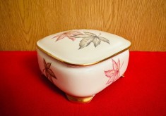 CASETA DIN PORTELAN FIN CREM- MARCAJ ROSENTHAL MARKTREDWITZ GERMANY L9,5CM