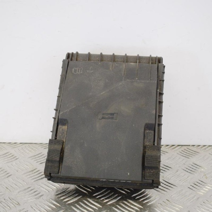 Panou de siguranțe VW PASSAT Variant B7 365 2011 OEM: 3C09371251K0937132F 2933773