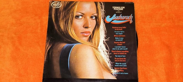 Strings For Pleasure &ndash; Play The Best Of Bacharach Strings For Pleasure