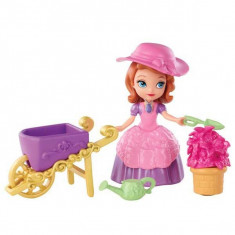 Set Papusi Sofia si Amber Aventuri prin gradina BDK45 Mattel foto