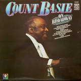 Cumpara ieftin Vinil Count Basie &ndash; On Broadway (VG)