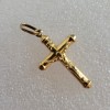 Pandantiv aur galben 14 k, cruciulita vintage cu trupul lui Isus reliefat pe partea superioara, marcat 585 pentru 14 k, Pandantive aur
