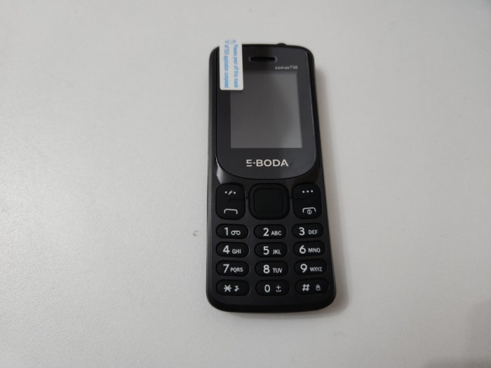 Telefon mobil E-BODA Speak T118 negru nou fara cutie