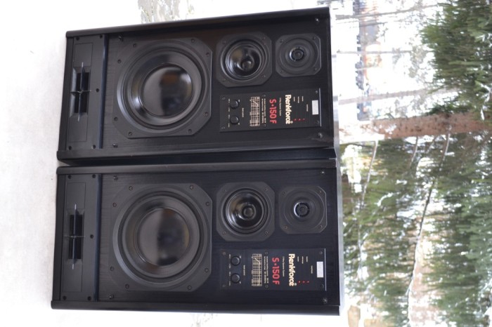 Boxe Renkforce S 150