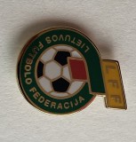 QW9 K 88 - insigna - tematica sport - fotbal - Federatia de fotbal din Lituania