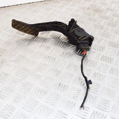 Pedala de accelerație VW GOLF VII 5G1, BQ1, BE1, BE2 2015 OEM: 5Q2721503D 3229929 foto