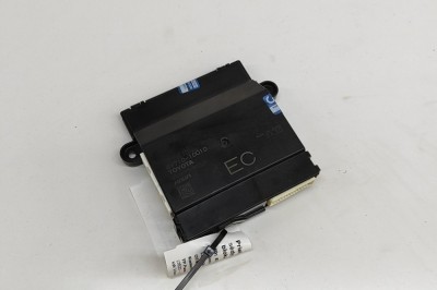 Unitate de control scaun dreapta față TOYOTA C-HR _X2_, _H2_ 2023 OEM: 89710-10010 | 30437194 foto