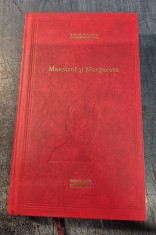 Maestrul si Margareta Mihail Bulgakov foto