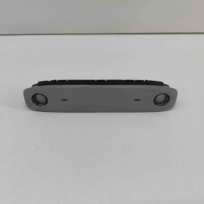 Iluminare interioară TESLA MODEL 3 2022 OEM: 1092574-00-C 26244906