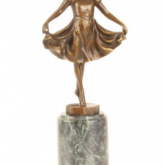 Micuta dansatoare - statueta din bronz pe soclu din marmura BJ-19