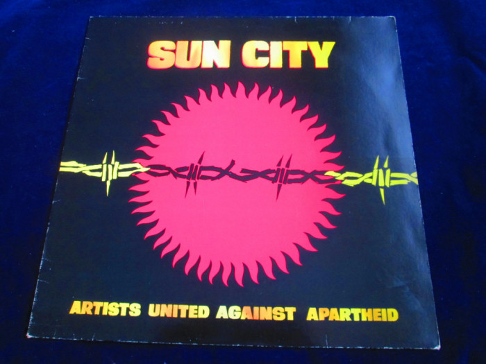 Artist United Against Apartheid - Sun City _ vinyl,LP _ Manhattan (1985, Europa)