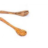 Set Genova furculiță&nbsp;și lingură cu găuri din lemn de măslin 30 | 35 cm