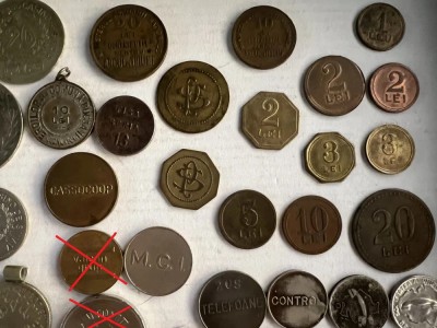 Lot mare jetoane romanesti foto