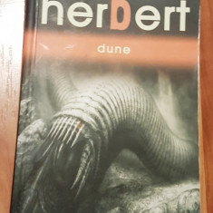 Dune de Frank Herbert Nemira 2005