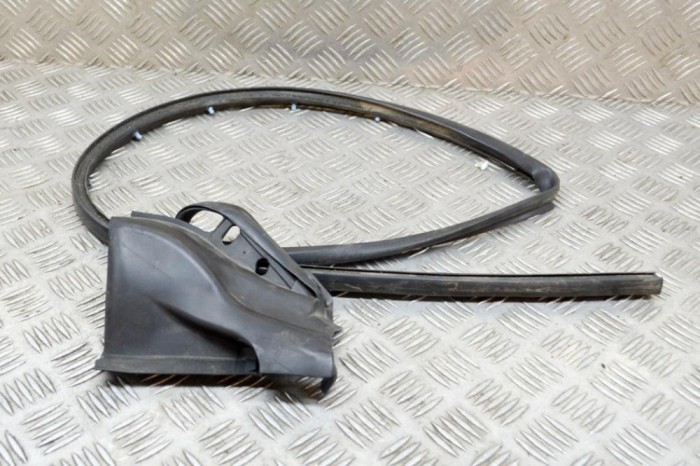 Garnitura ușă dreapta față JAGUAR XK Coupe X150 2013 OEM: X150-X07 | 14688922