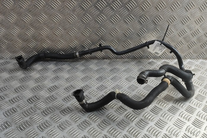 Furtun de lichid de răcire JAGUAR I-PACE X590 2018 OEM: J9D3-80118-AB | 31690506