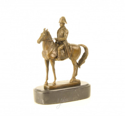 Napoleon pe cal- statueta din bronz pe un soclu din marmura UP-3 foto