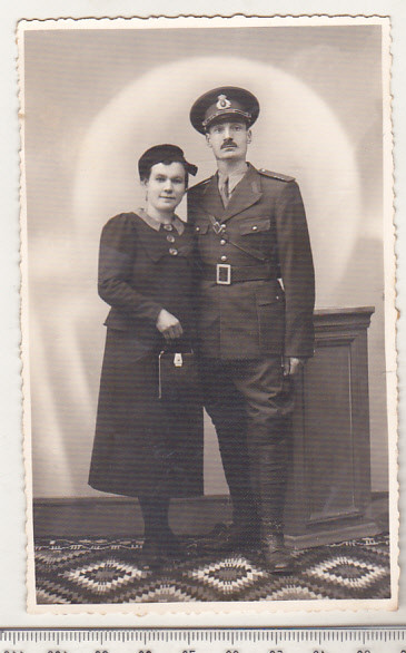 bnk foto - Portret de militar cu sotie - Foto Hansa Ramnicu Sarat 1938